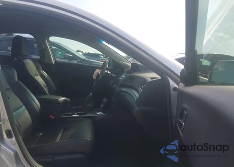 2015 Acura Ilx 2.0L z USA, uszkodzony, nr VIN 19VDE1F53FE003351